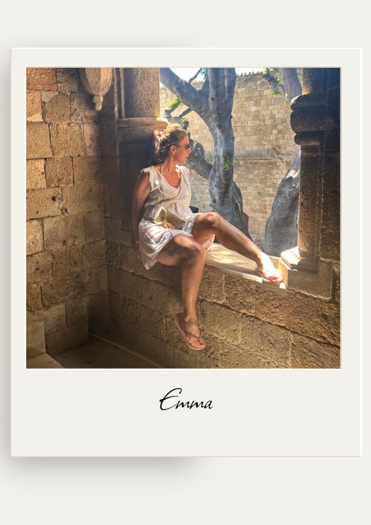 Emma Smart - Couples Who Travel Blog